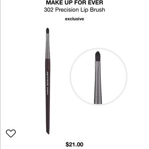 Make up for ever lip brush